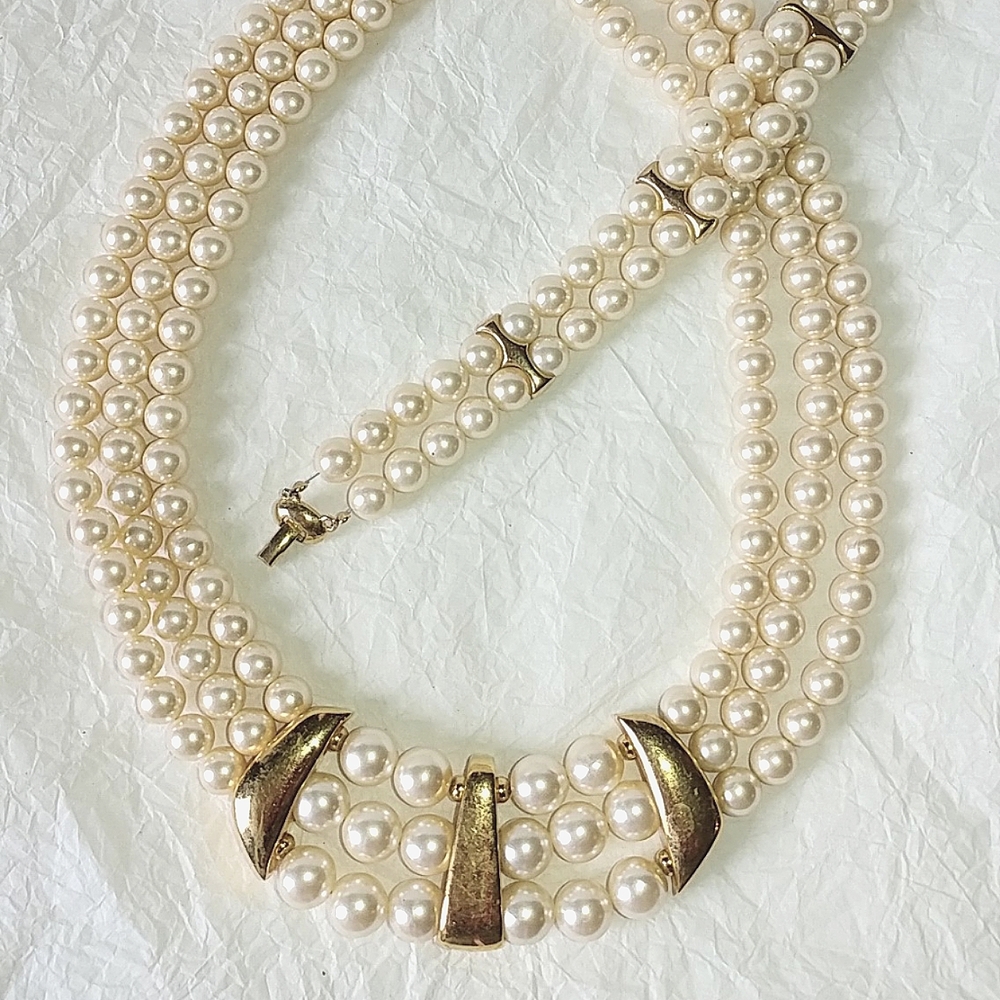 NAPIER FAUX PEARL CHOKER NECKLACE & BRACELET - 1980s AD PIECE
